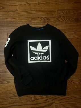 adidas Black Crewneck Sweatshirt with White Trefoil Logo